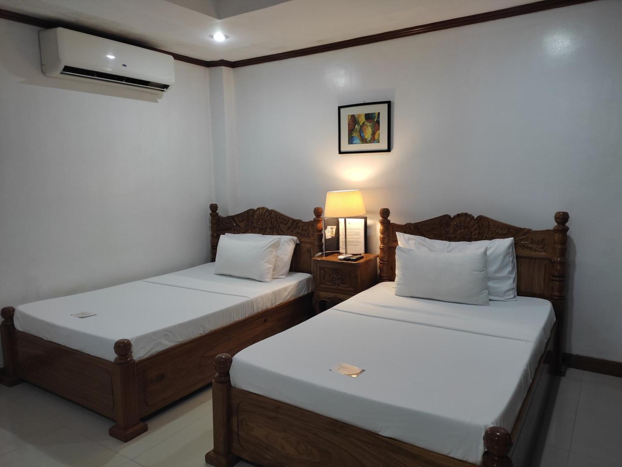 Villa Isabel Hotel Sorsogon Εξωτερικό φωτογραφία